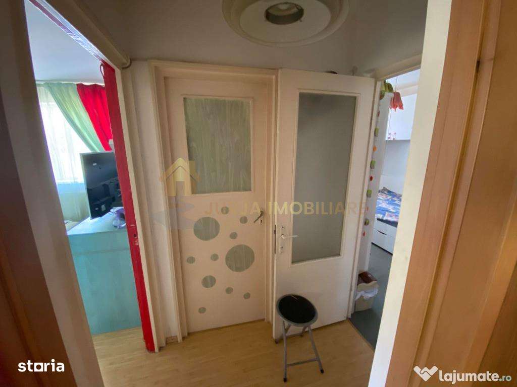 Apartament 3 camere  48 mp - Imagine principală: 4/13