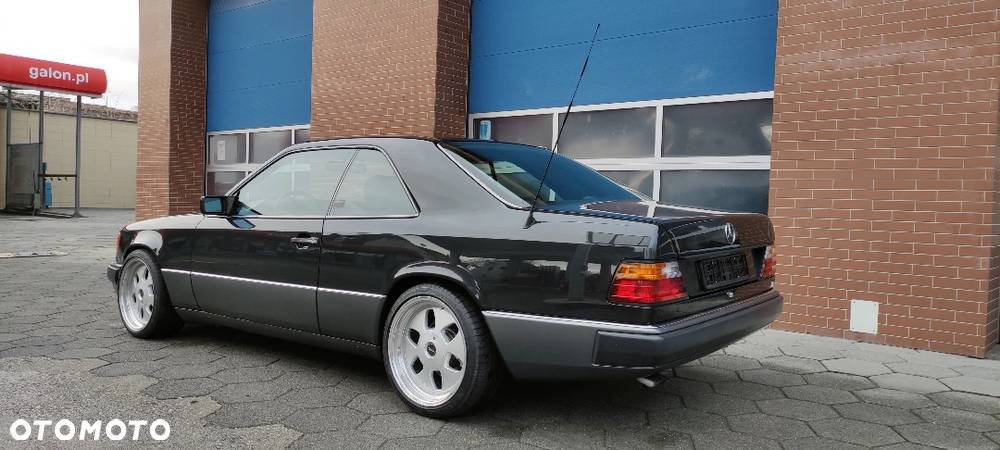 Mercedes-Benz W124 (1984-1993) - 3