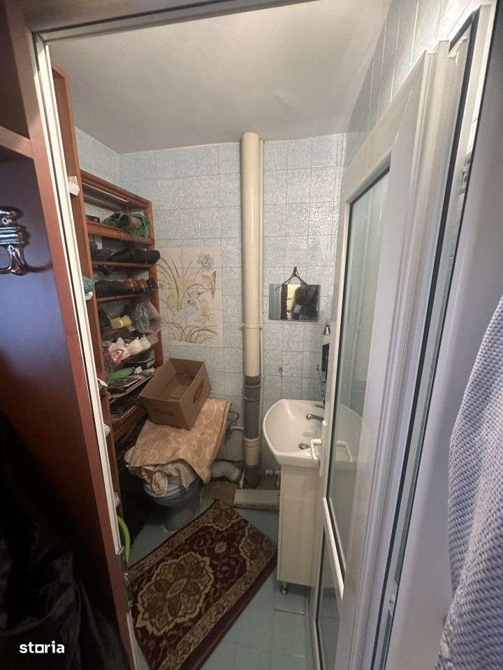 Apartament 3 camere de vanzare, cart. Dealul Florilor-7