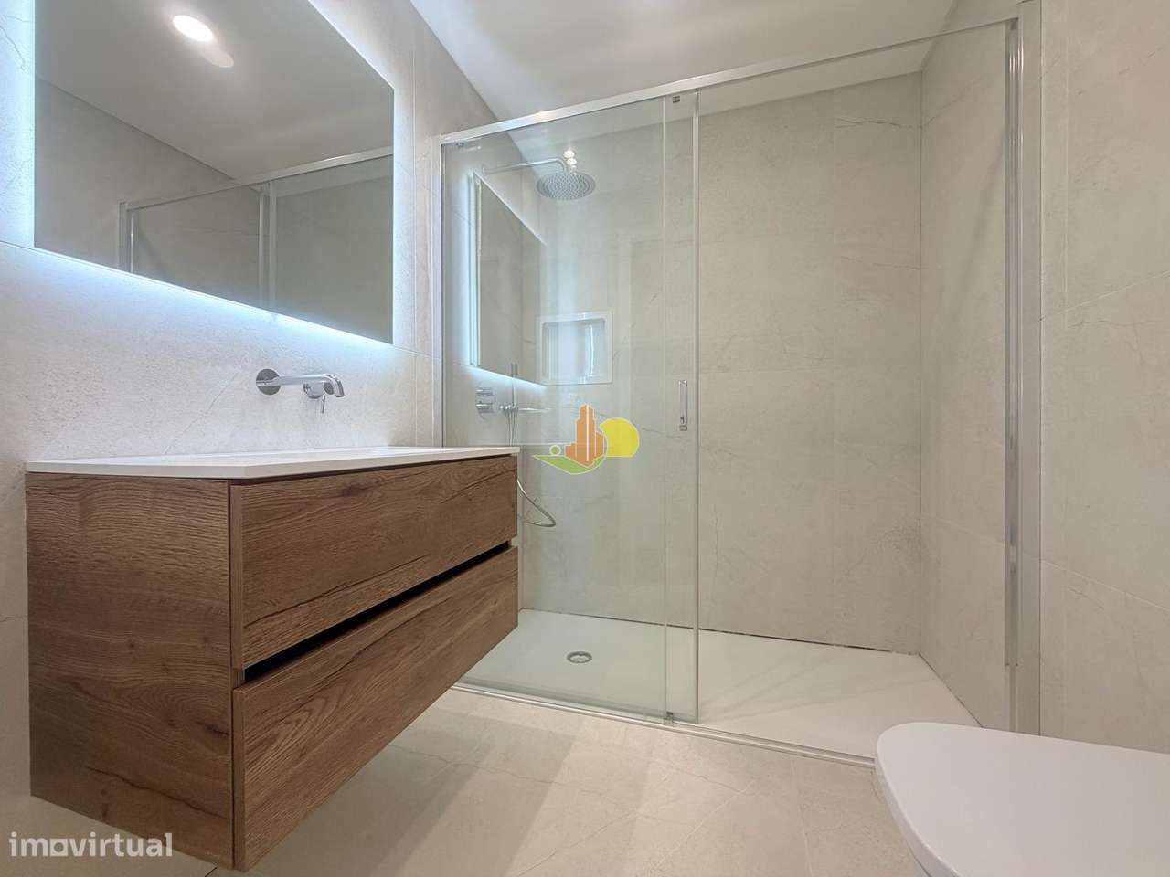 T2+2 Duplex com Garagem Dupla-19