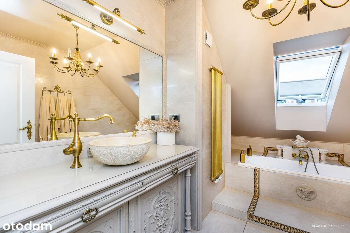 Dom wolnostojący z pięknym widokiem i basenem-13