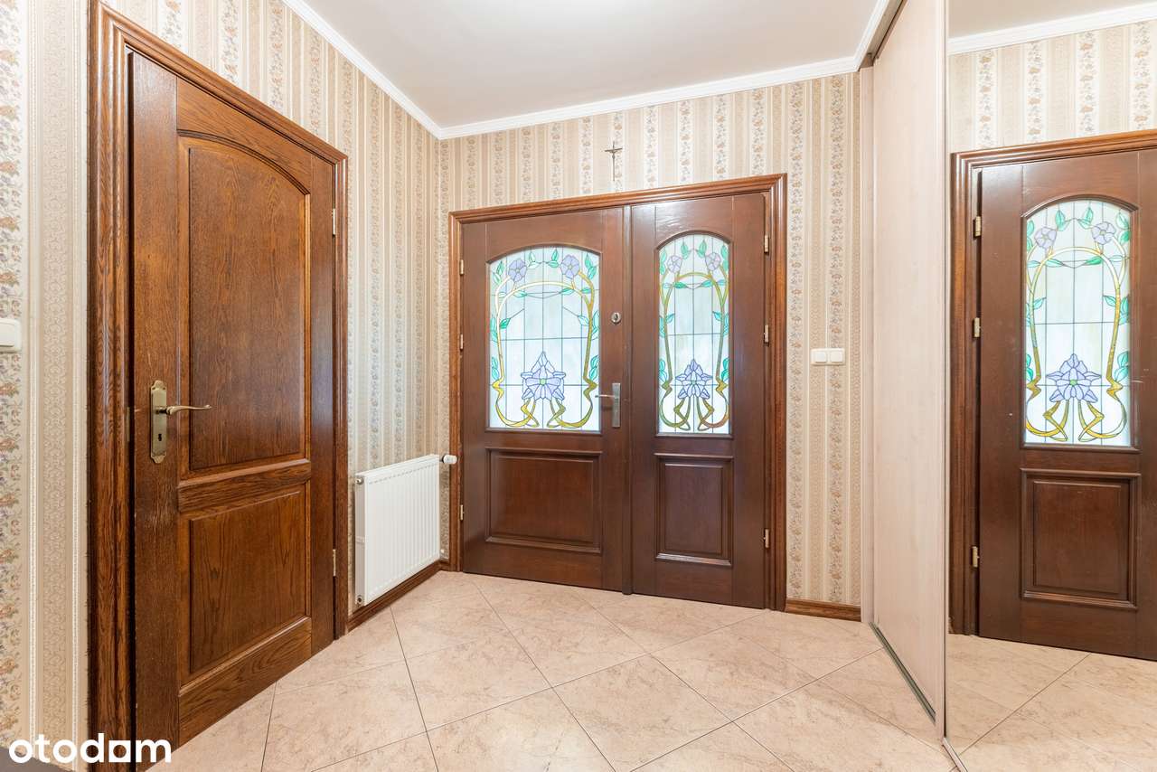 Wyjątkowy dom na sprzedaż – Chyby, ul. Cisowa (zamknięte os. Zielone)-15