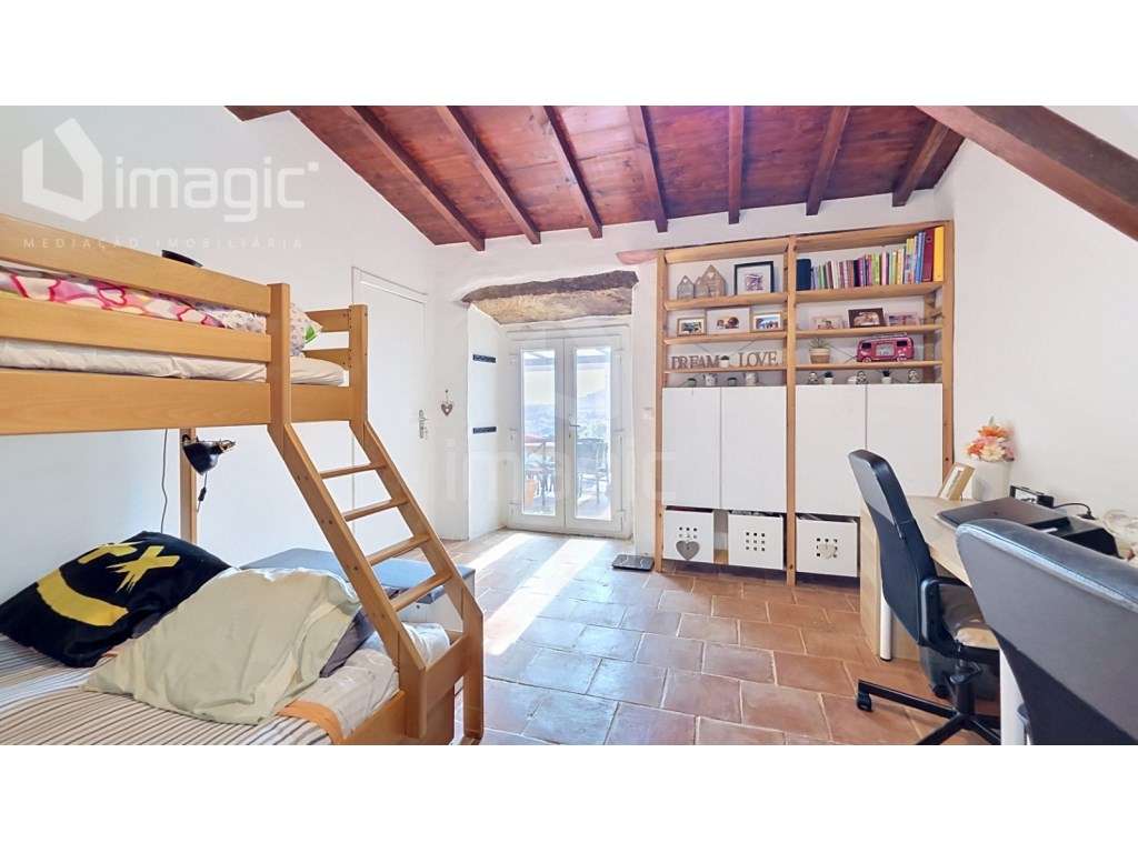 Quinta em Mafra inserida num terreno com 5,331m2.-51