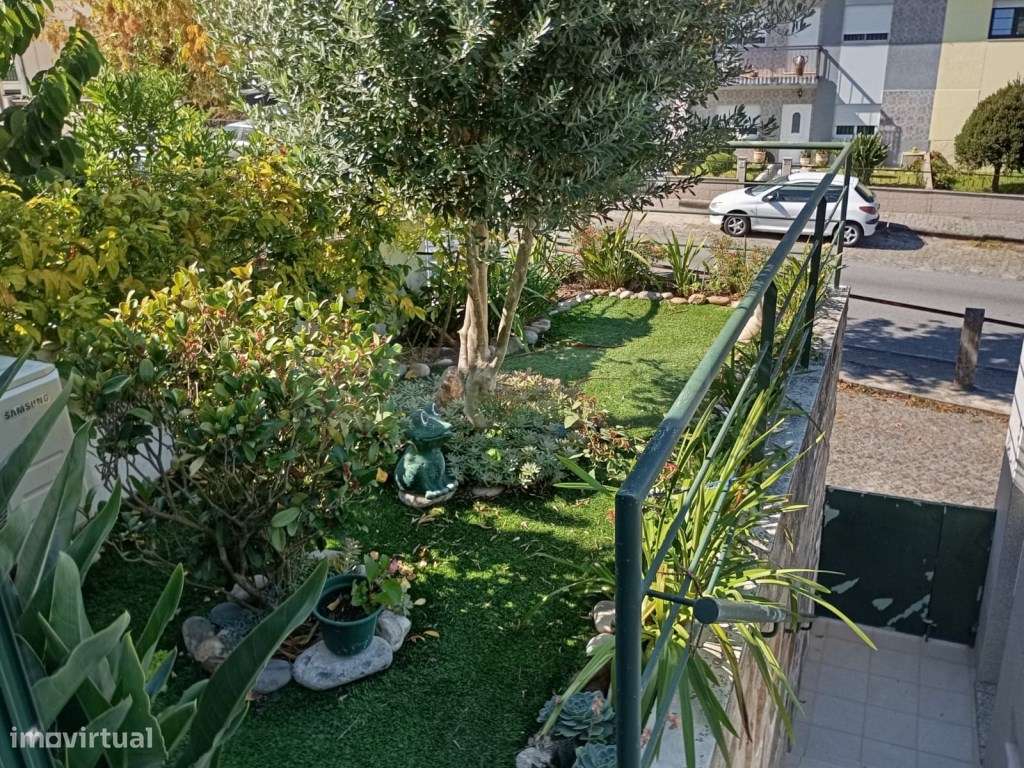 Moradia Térrea T3 - bem localizada-17