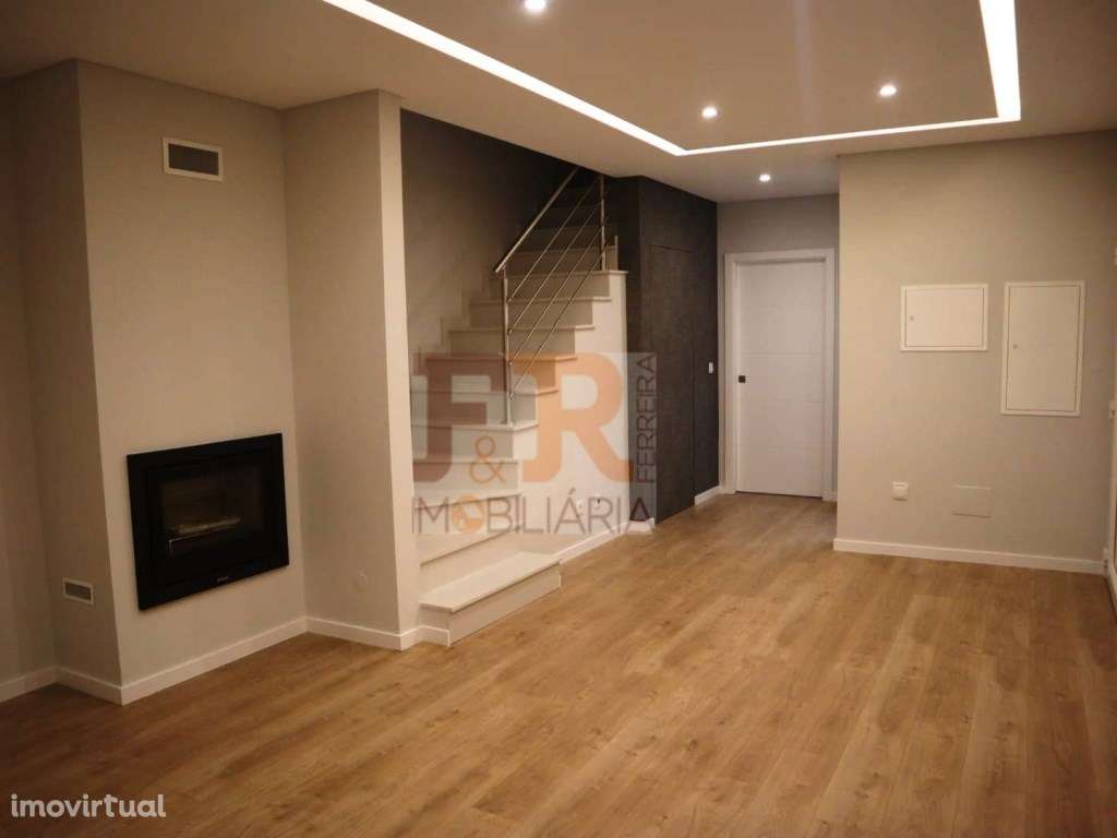 Moradias T3 com Garagem. Quinta do Conde Imovirtual