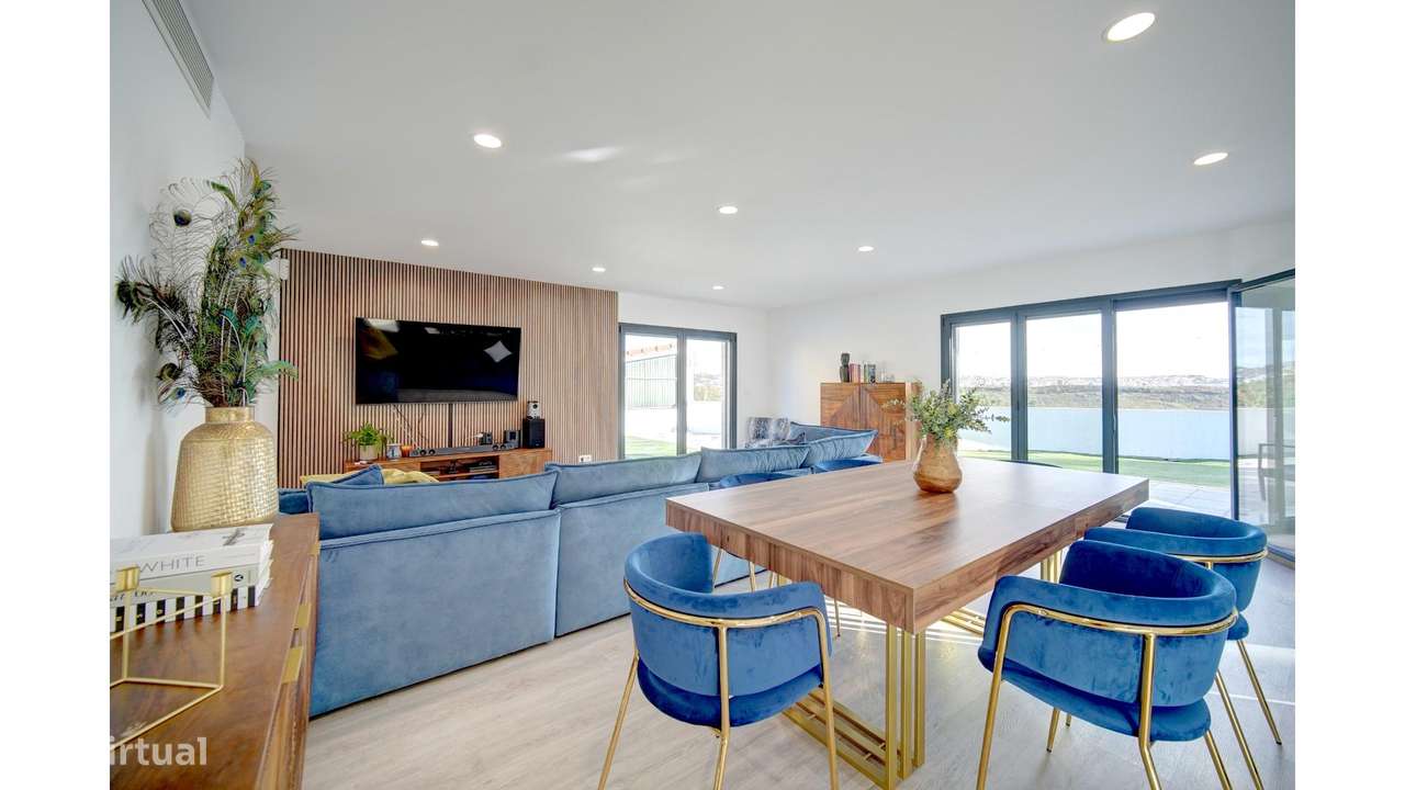 Moradia T4 na Serra de Casal de Cambra - Grande imagem: 1/49