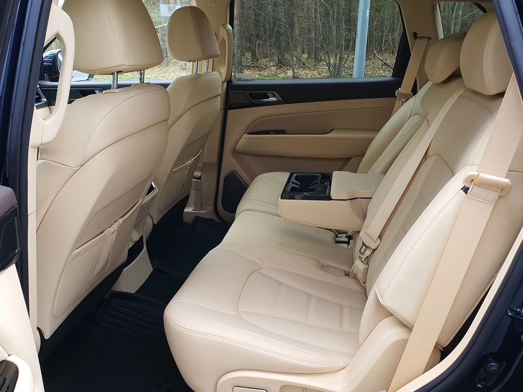 ssangyong rexton