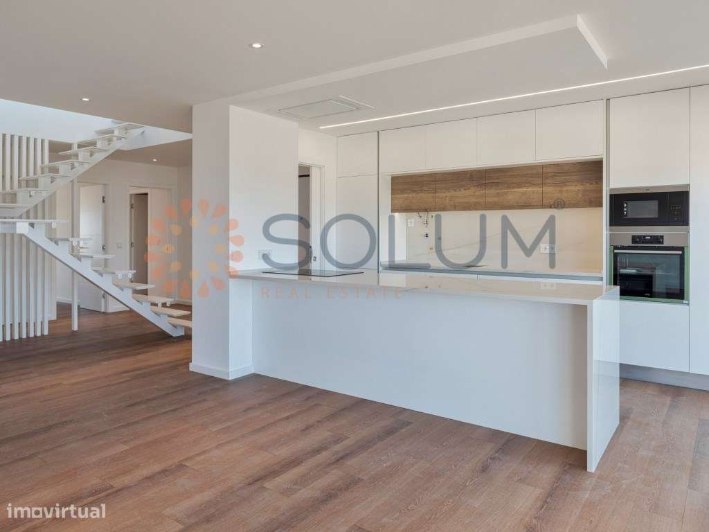 T4 +1 Duplex novo com piscina e ginásio - Montijo - Grande imagem: 4/30