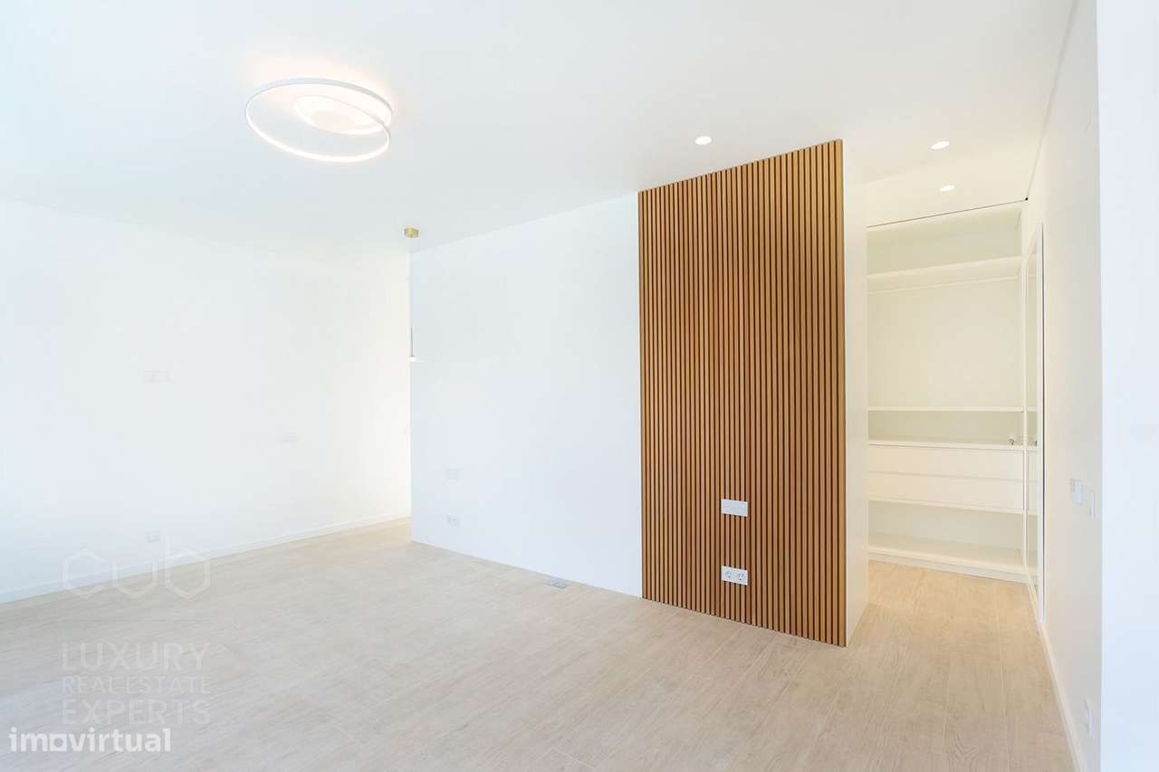 Moradia de Luxo T5 com Piscina na Herdade da Aroeira | Condomínio Priv-53