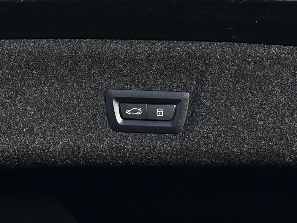 BMW Seria-3 330I XDRIVE M Sport 2.0 Benzyna 258 KM — zdjęcie 5