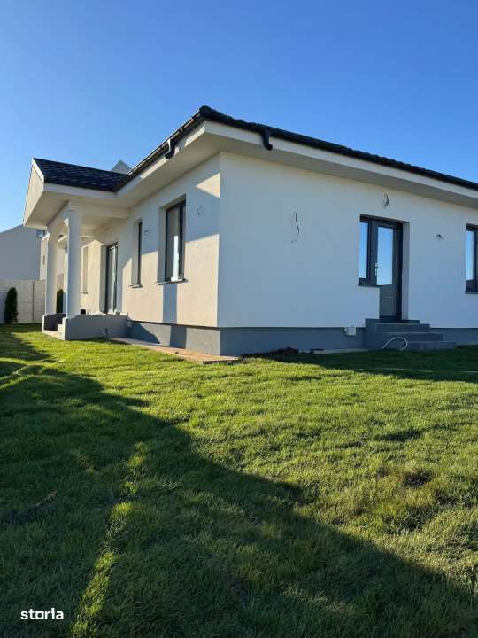 Casa parter, 111 mp utili, 400 mp teren, zona Metro - Imagine principală: 2/3