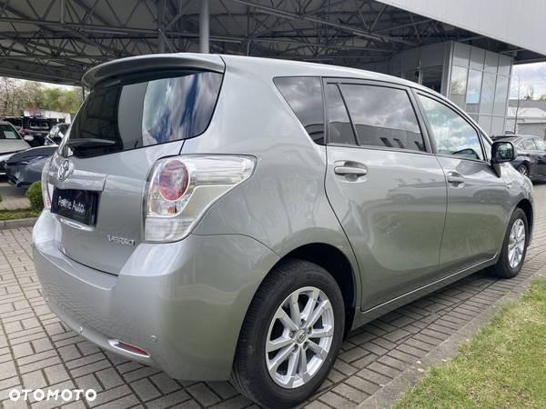 Toyota Verso 1.8 Premium EU5 - 6