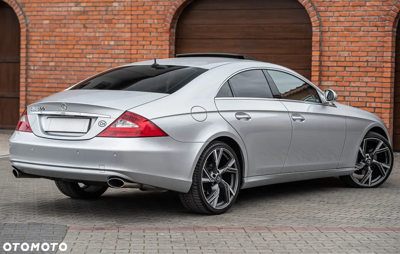 Mercedes-Benz CLS 500 - 10