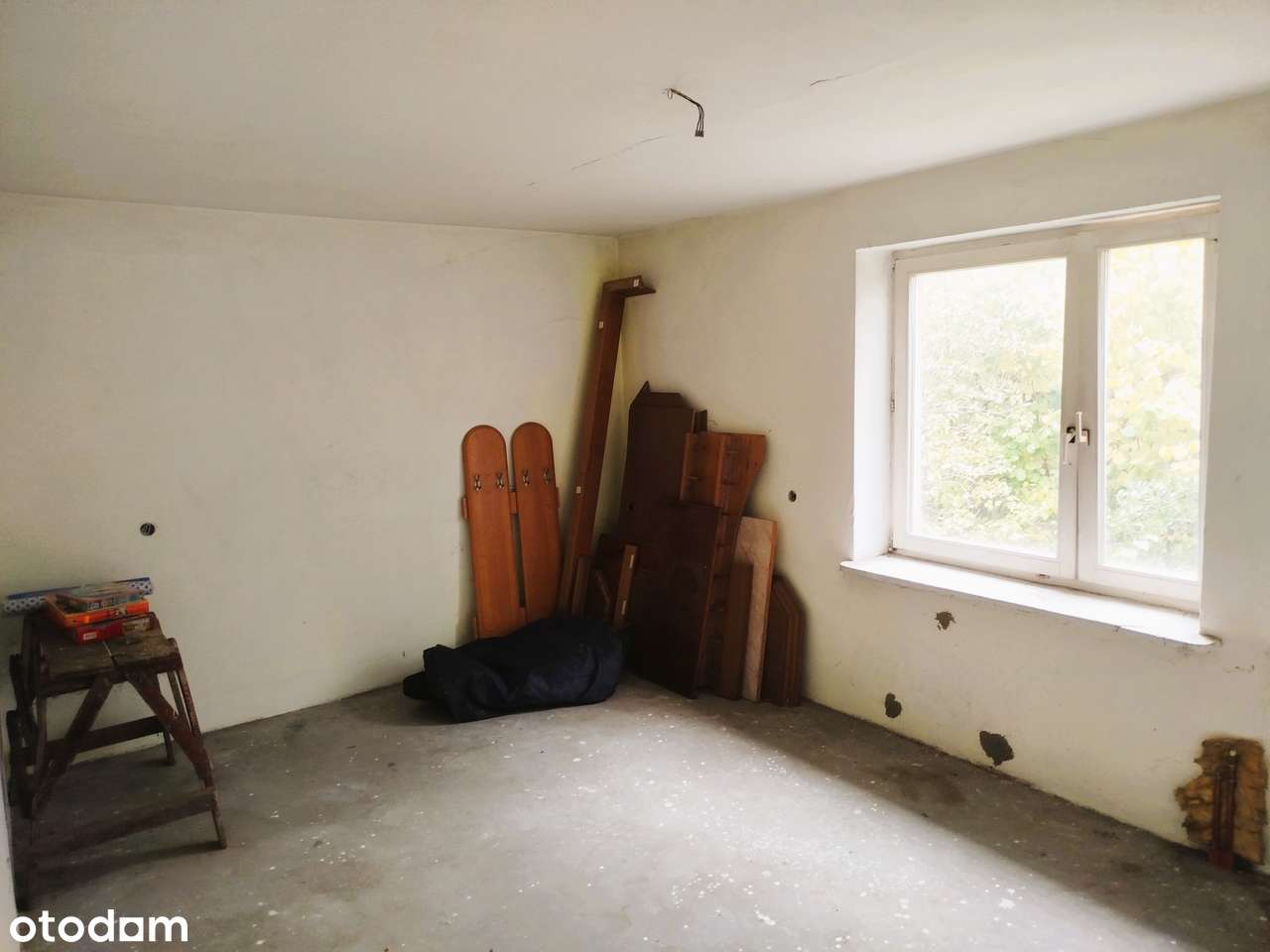 Dom z ogromnym potencjałem — Ostrowiec Świętokrzyski, ul. Plenerowa-16