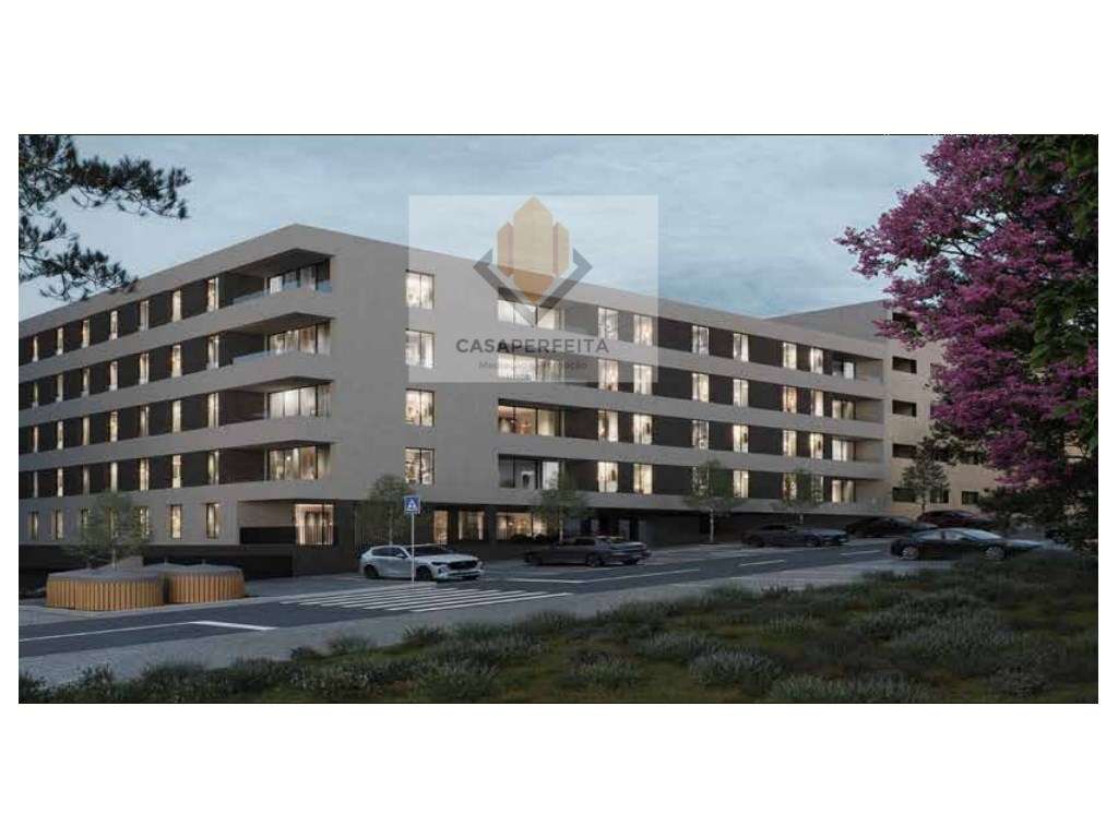 Apartamento T1 Novo com Varanda, Arrumo e Lugar de Garagem - Centro... - Grande imagem: 3/12