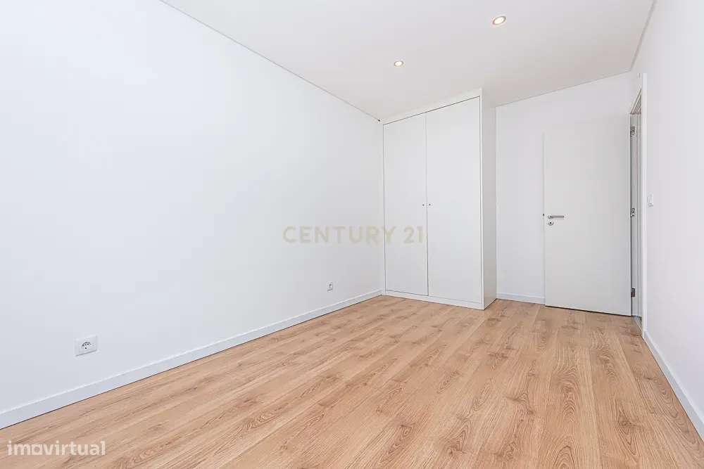 Apartamento T2 Remodelado em Setúbal - Grande imagem: 3/16