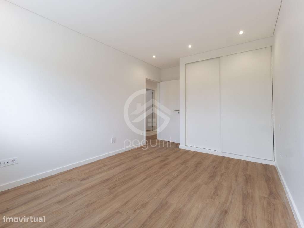 Moradia T3 Nova no Centro de Lousada - Modernidade, Espaço e Conforto-15