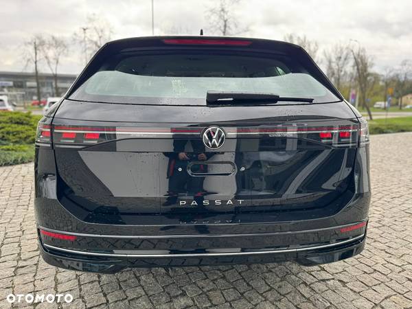 Volkswagen Passat 2.0 TDI SCR Elegance DSG - 6