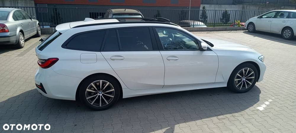 BMW Seria 3 320d Advantage sport - 6