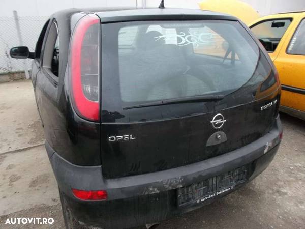 opel corsa c 2000 - 1