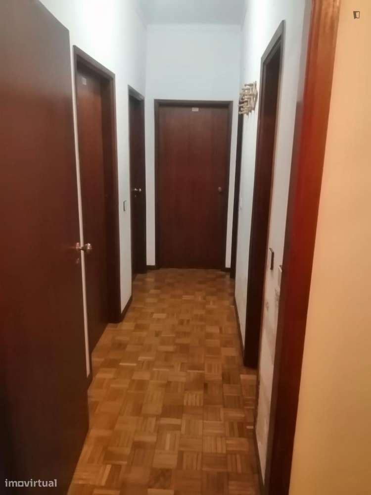Quarto - localizado em Viseu - Grande imagem: 2/6