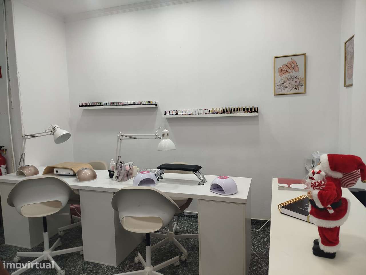 Trespasse de Salão de Beleza no Lumiar – Pronto a Funcionar-3