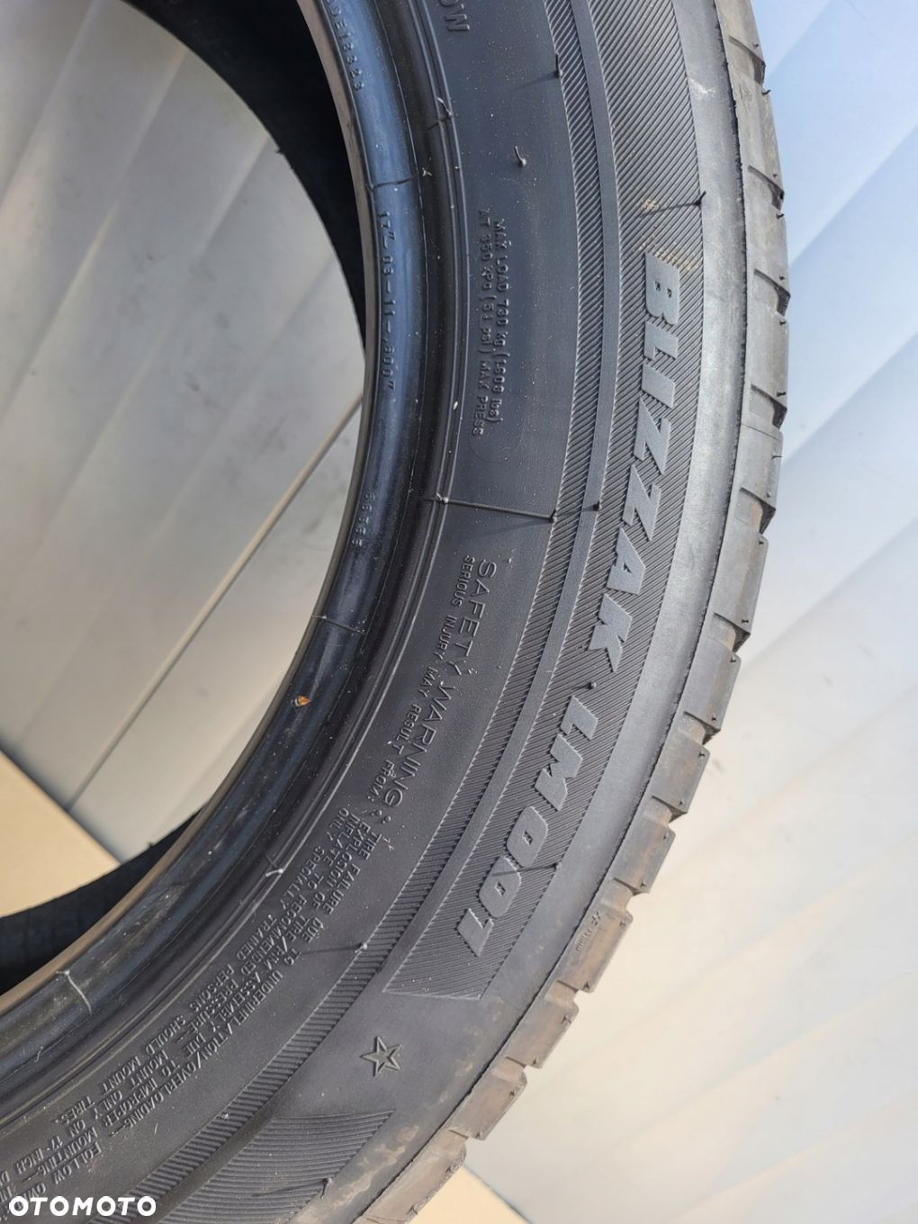 225/55 R17 97H BRIDGESTONE BLIZZAK LM001 21R - 3