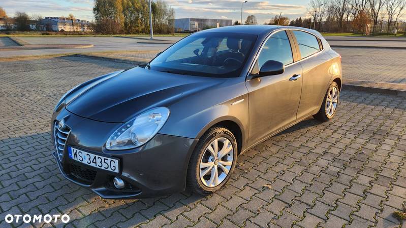 Alfa Romeo Giulietta 1.6 JTDM 16V - 6