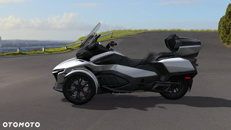 Can-Am Spyder - 7