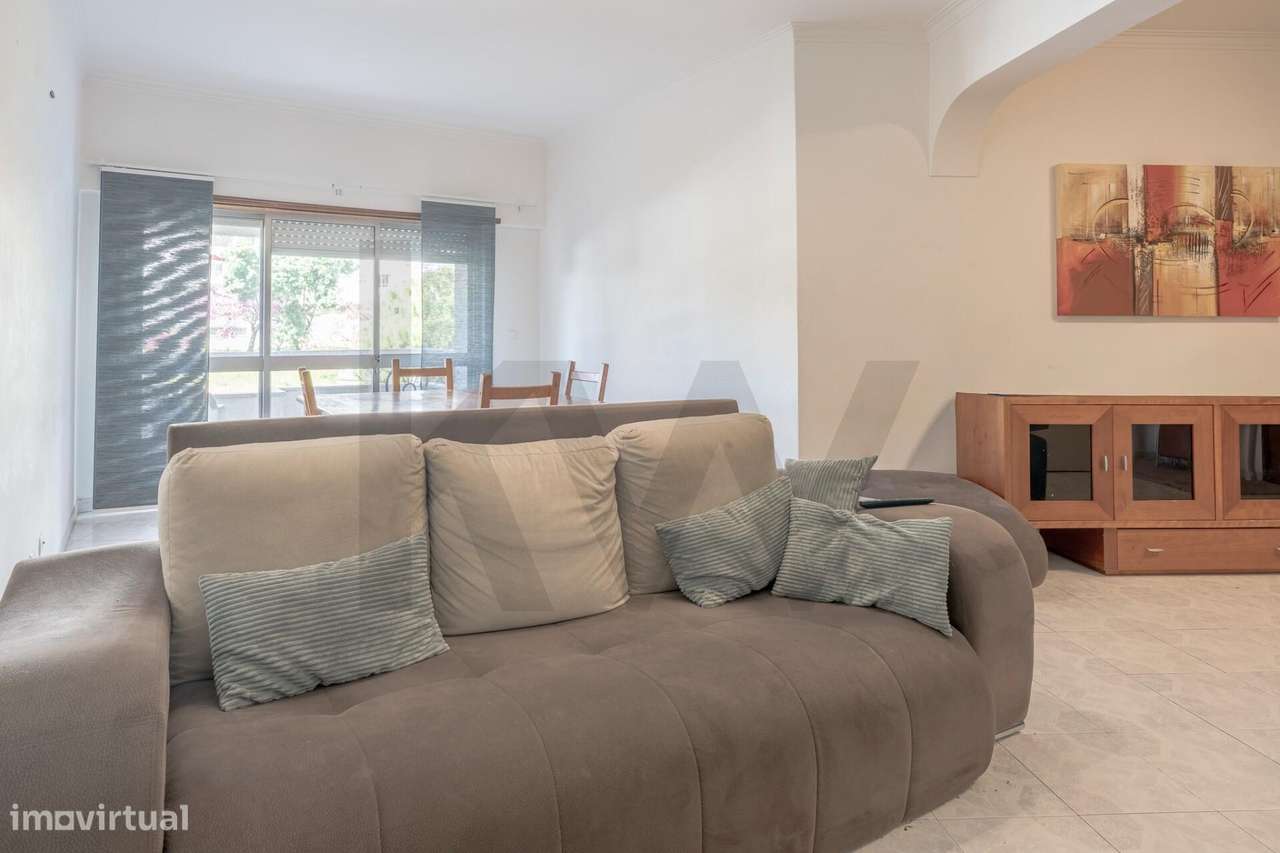 T2 com Vista Rio na Quinta da Piedade – Espaço, Conforto e Localização-7