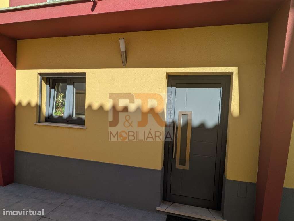 Excelente!!Moradia Geminada Duplex T3 com Gargem Quinta do Conde - Grande imagem: 2/32
