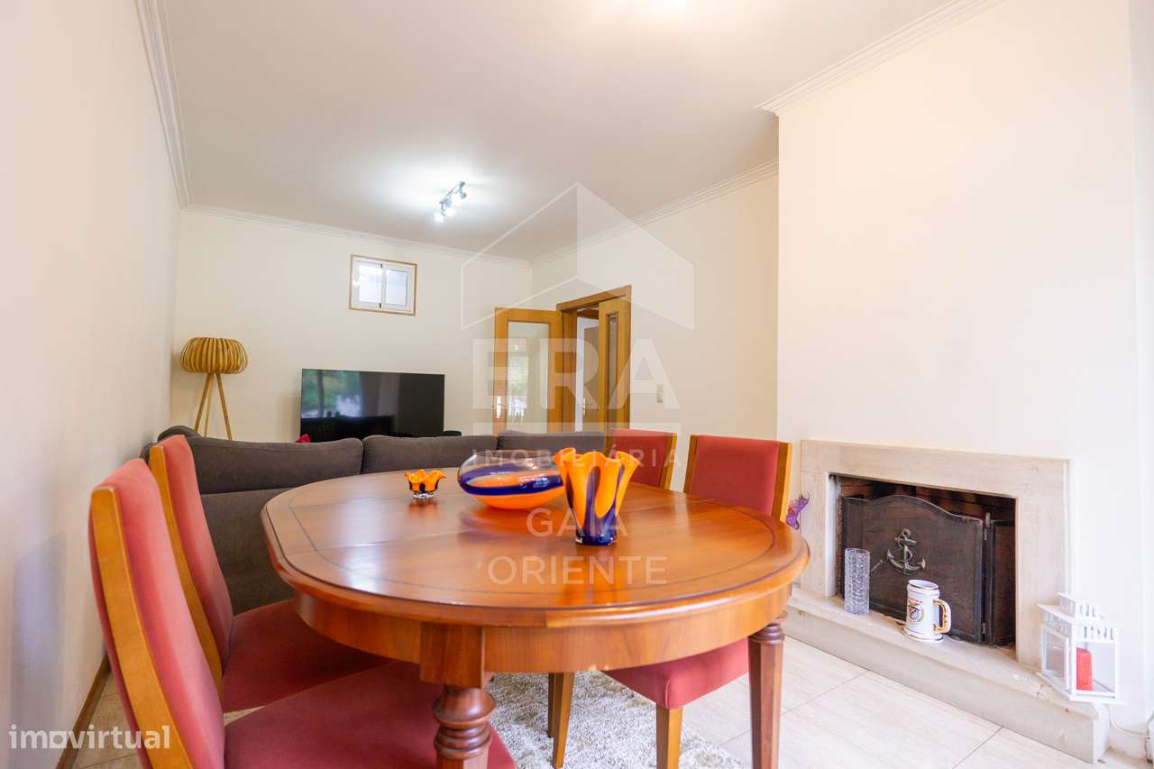 Apartamento T2+1 com Garagem em Grijó-15