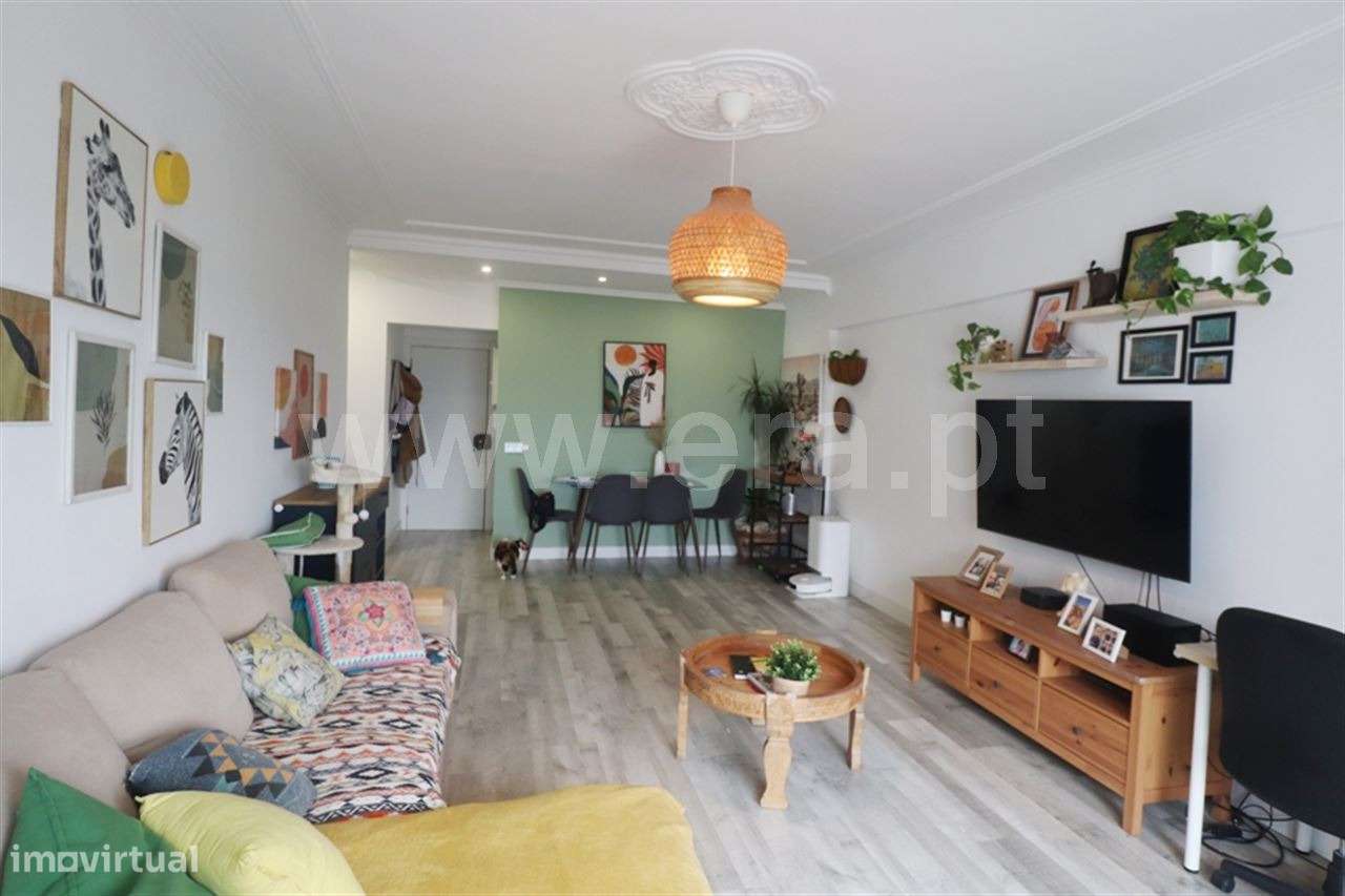 Apartamento T2; Miratejo-0