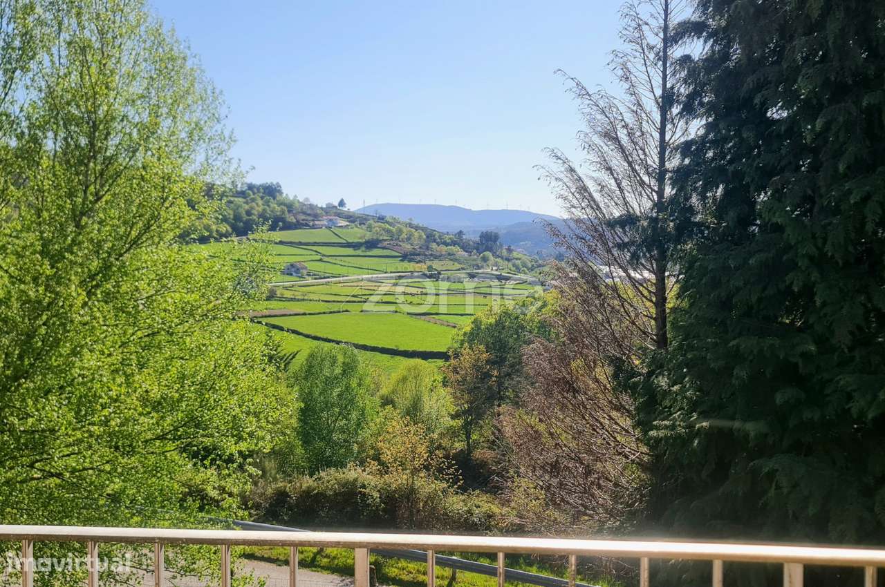 Moradia T4 em Montalegre - Com vistas para o Rio Rabagão - Grande imagem: 3/18