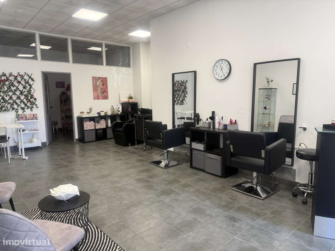 Loja Cabeleireiro e Estética ( Próprio ) - Grande imagem: 2/9