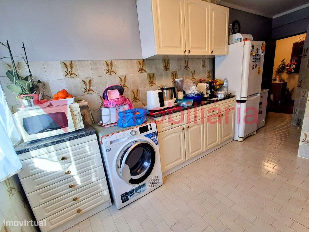 Apartamento T2 Centro de Arruda - Grande imagem: 3/13