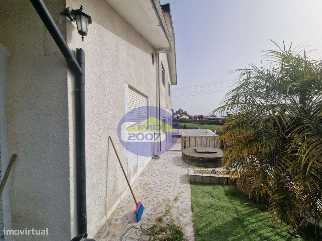 Moradia em Argoncilhe-18