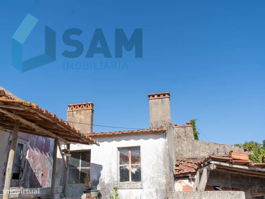 Moradia Térrea para Restauro | Terreno de malha urbana com 9.004 m²-27