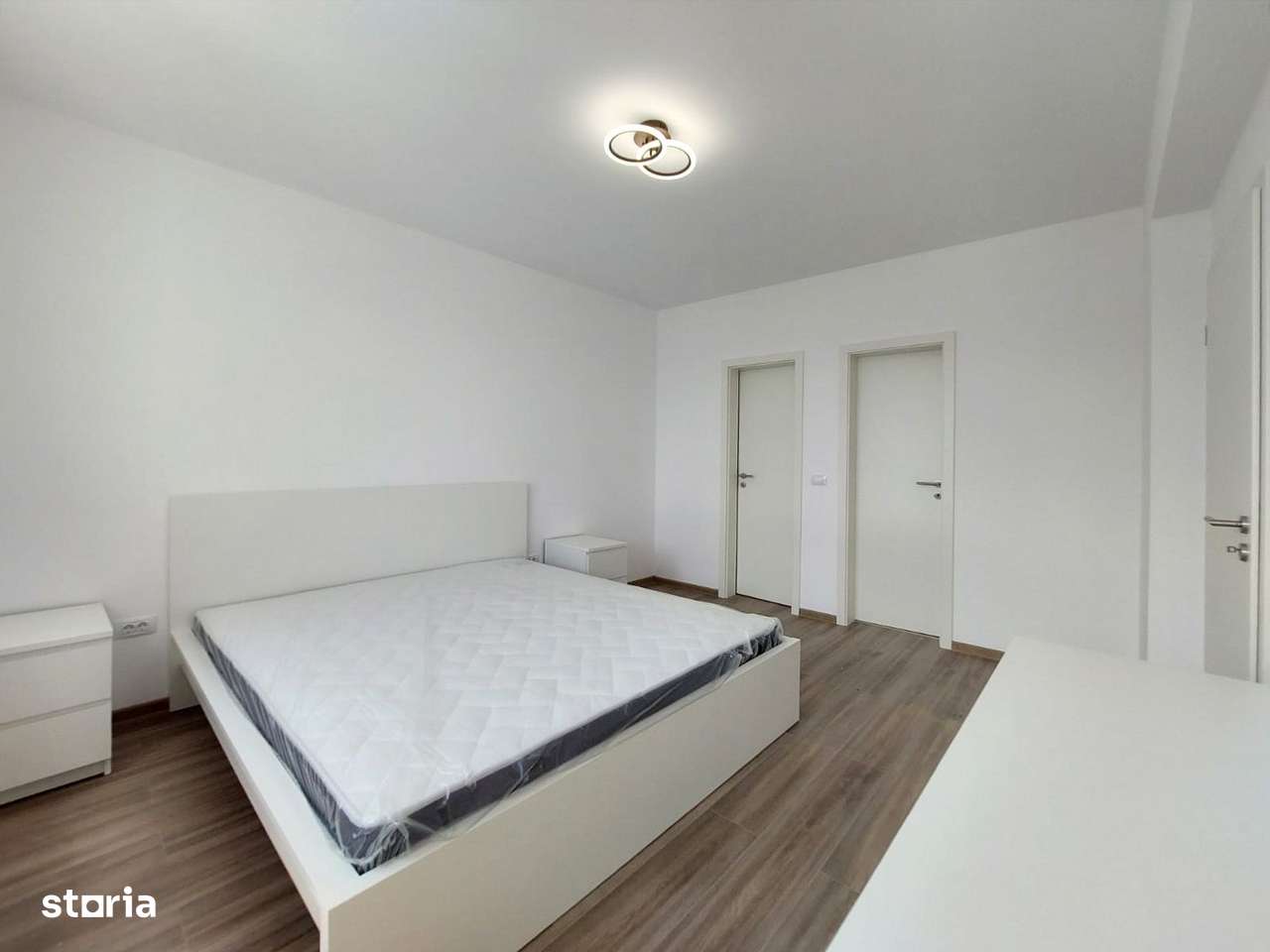 Apartament 3 camere Coresi - Structura Generoasa - Imagine principală: 3/11