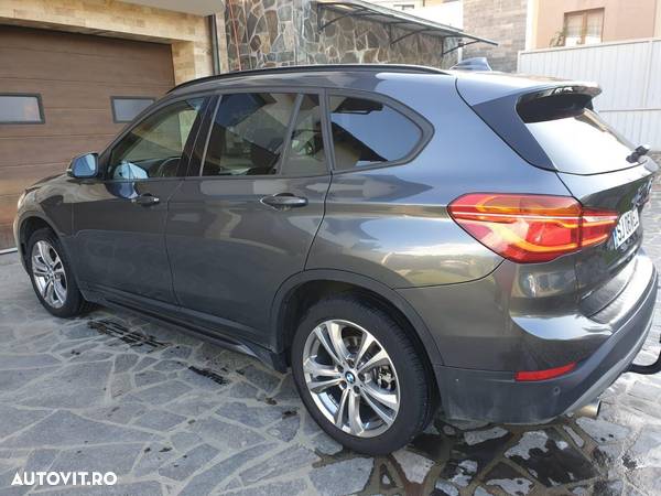 BMW X1 sDrive20i Aut. Advantage - 1