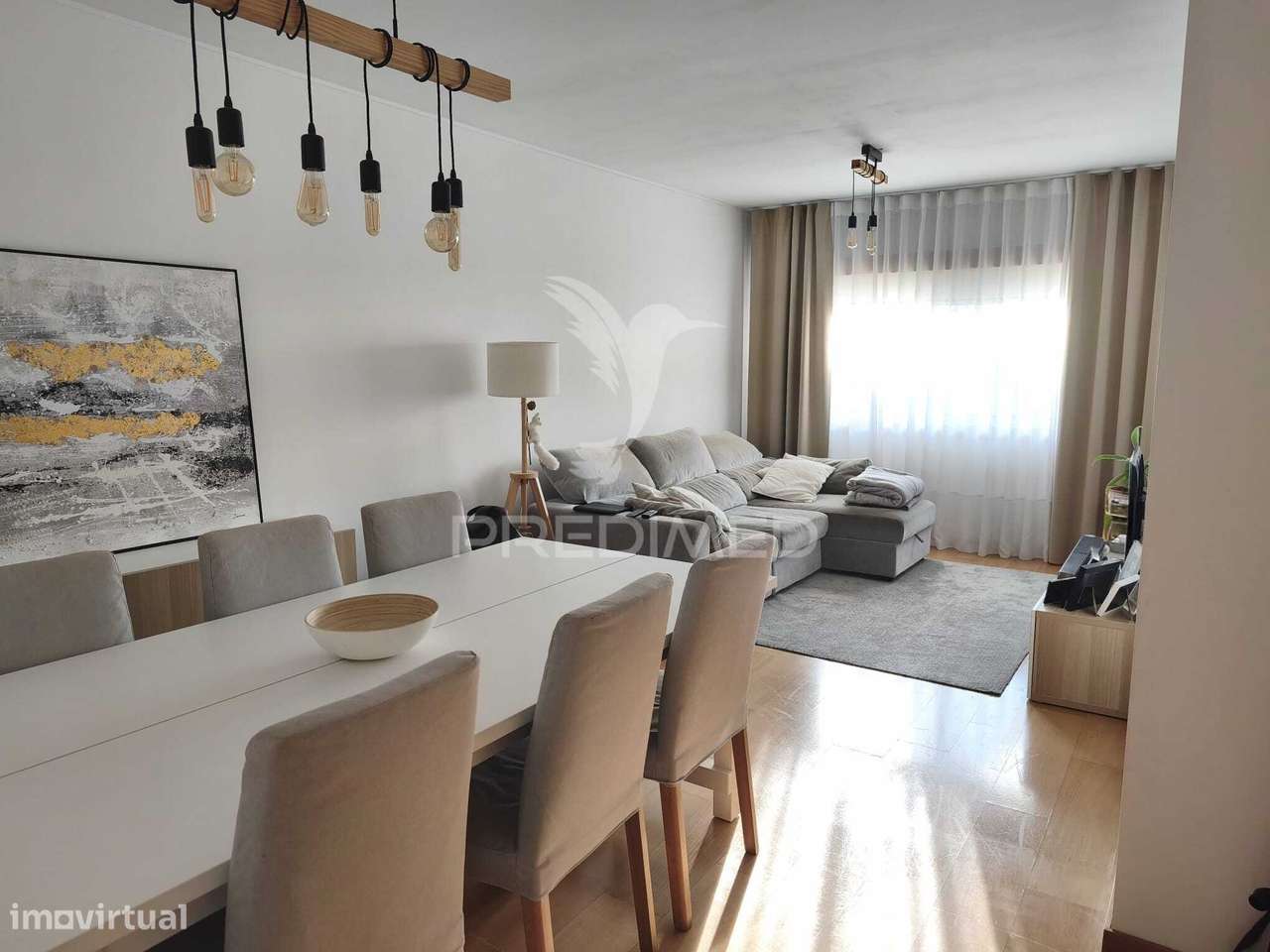 T2 na Rua de Santana com garagem e excelente exposição solar-0