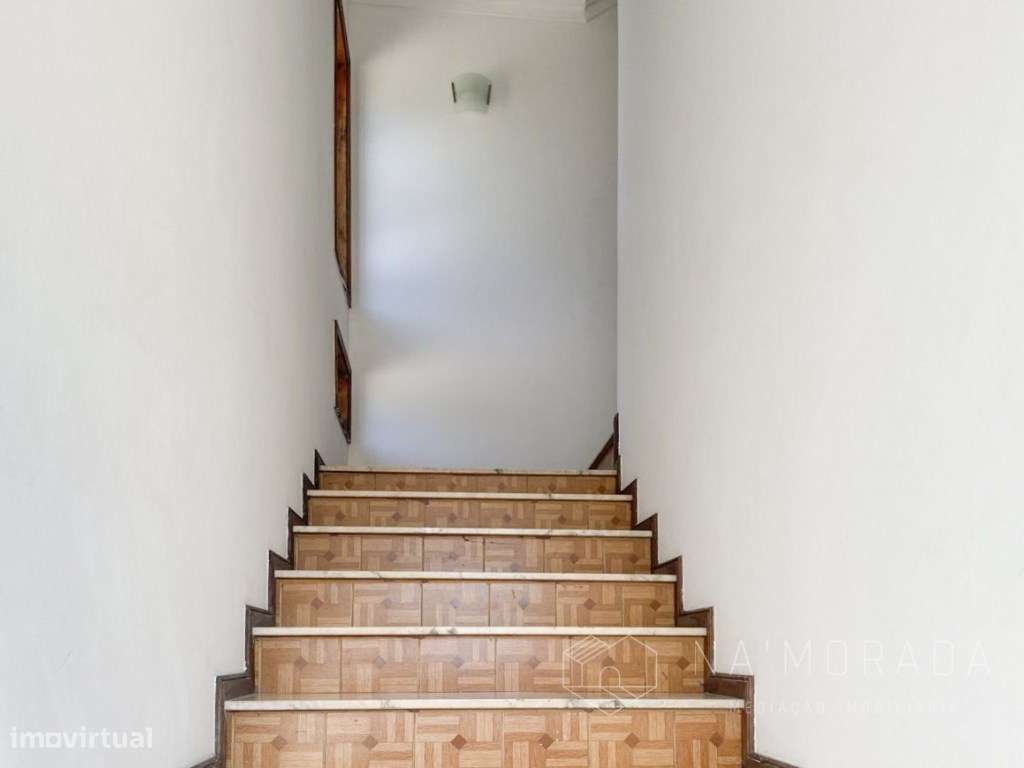 Apartamento T-3 em Santa Maria da Feira, próximo aos Passionistas-14