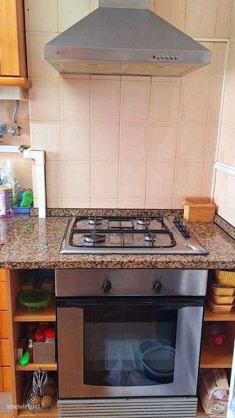 Apartamento T3 à venda na Tapada das Mercês, a 1 min. da estação CP - Grande imagem: 5/9