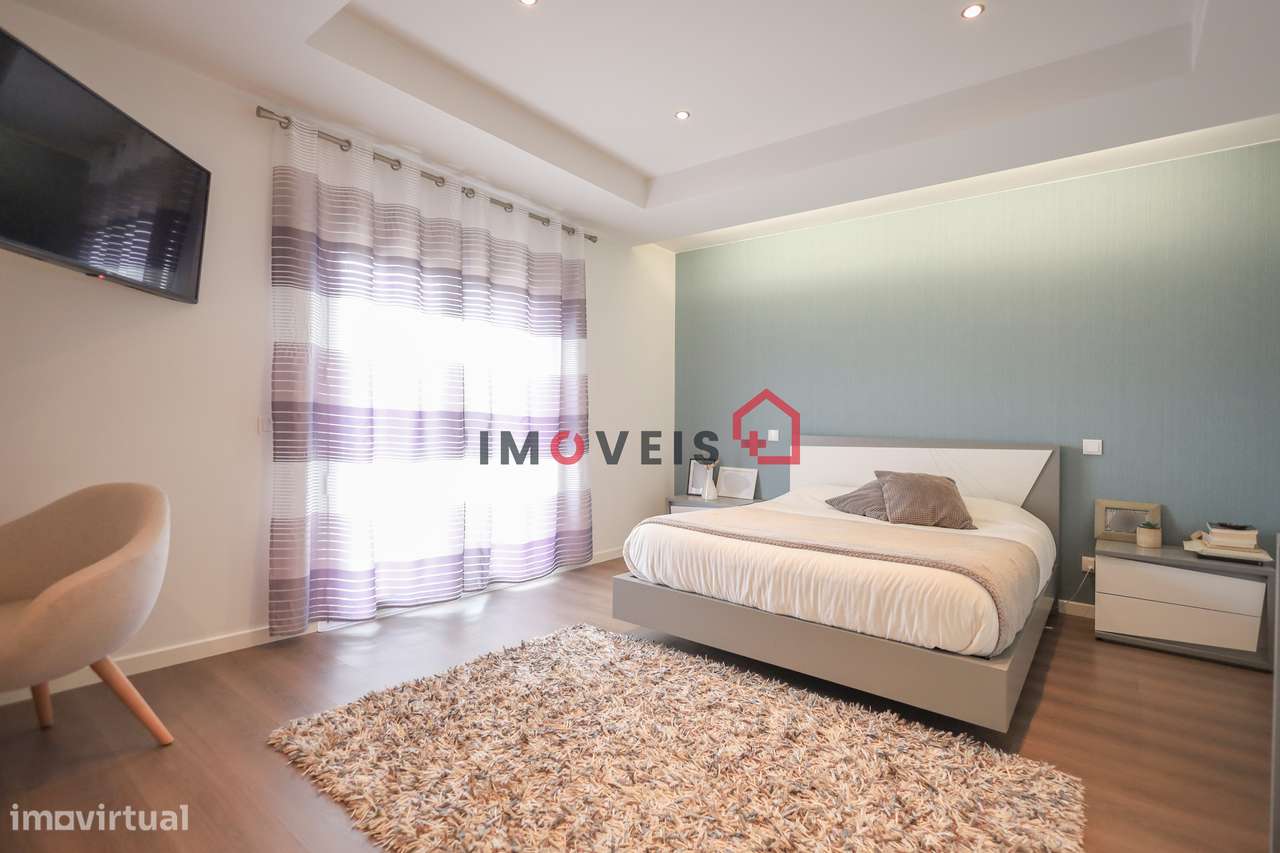 Moradia T3 - Porto de Mós-5