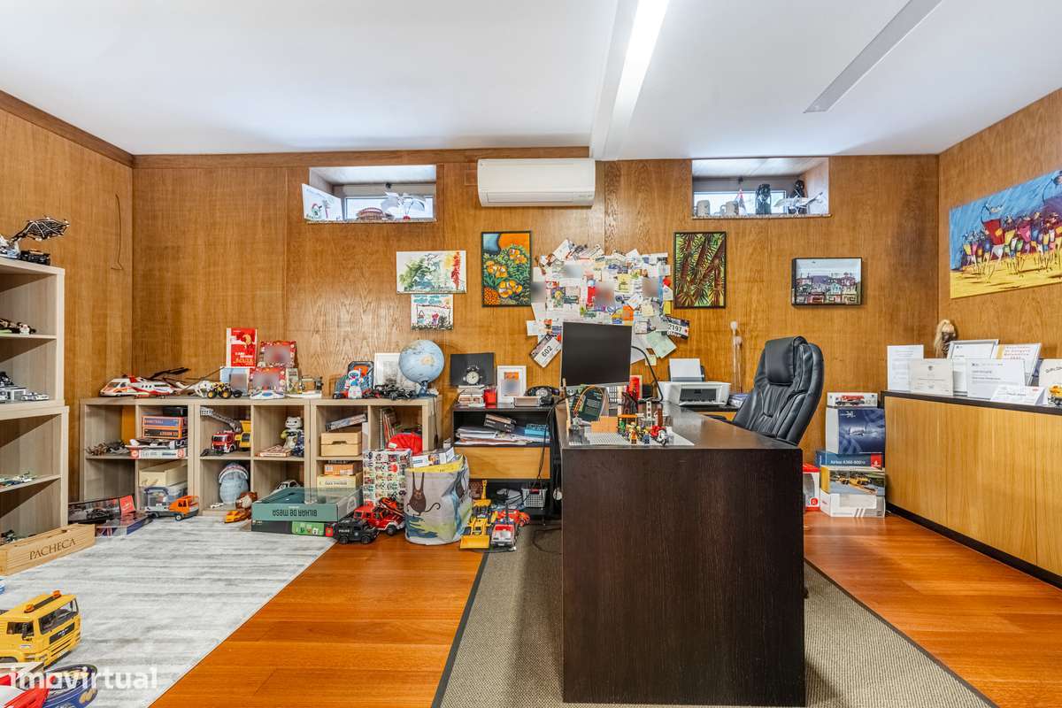 Moradia T3 + escritório à venda em Fraião - Braga-42