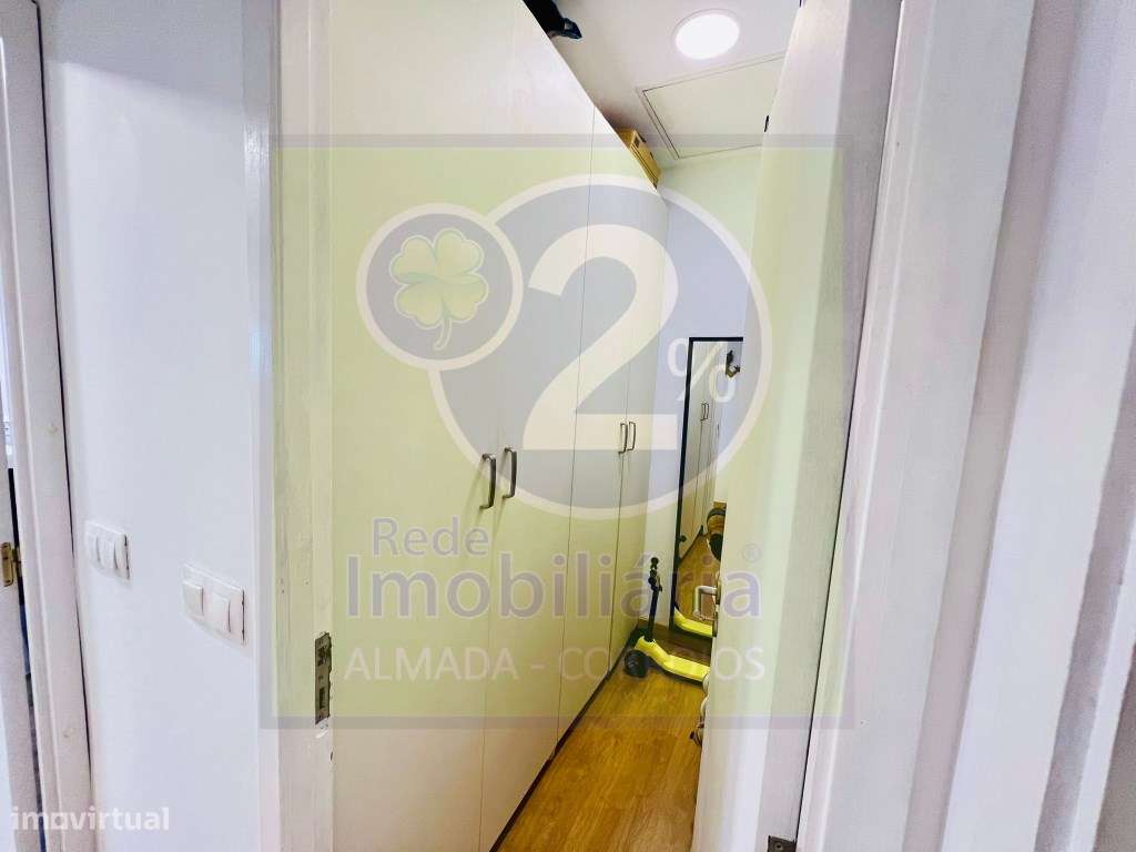 Moradia Isolada, bom espaço exterior-13