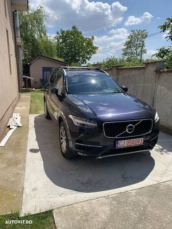 Volvo XC 90 D5 AWD Geartronic Momentum - 4