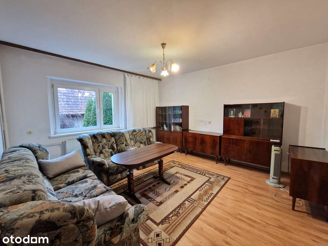 Dom z dużym ogrodem, 2 niezależne mieszkania, garaż i budynek gosp.-7