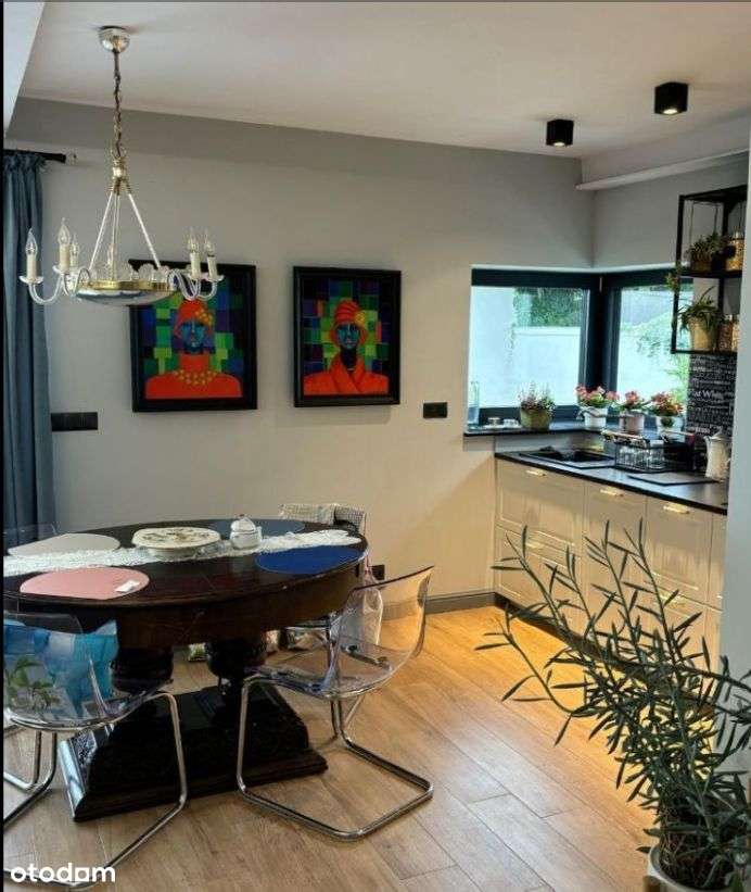 Urokliwy, nowoczesny dom 135 m2 na działce 650 m2-5