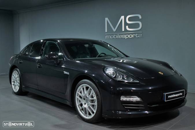 Porsche Panamera Platinum Edition - 1